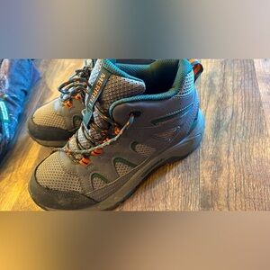 Merrel boots wore once